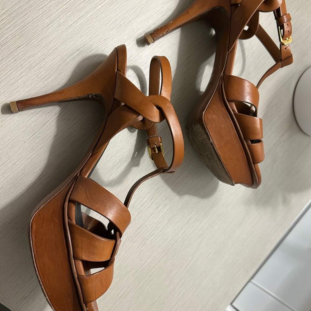 Nordstrom Women's Tan Leather Sandals - Picture 6 of 7